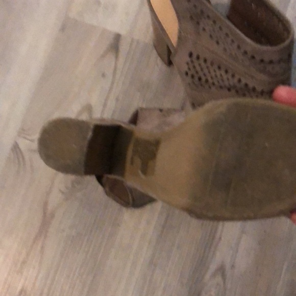 LC Lauren Conrad, 8.5 - Picture 6 of 7